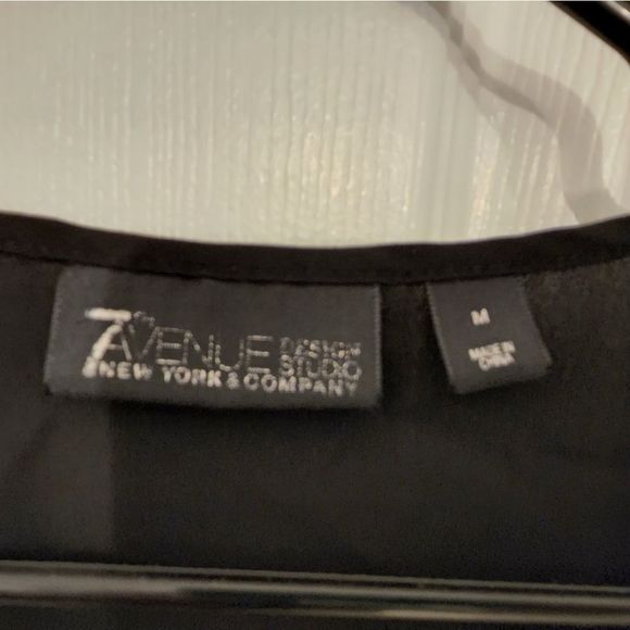 7 Avenue New York & Company  Women's Size Medium (WS08) - Picture 3 of 4